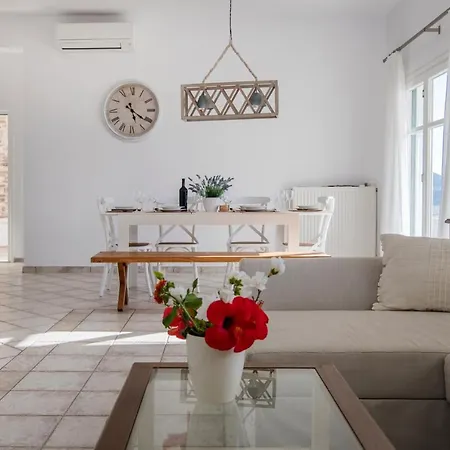 Anna-marie 1 * Parikia (Paros)